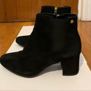 Micheal Kors black suede boots size 6